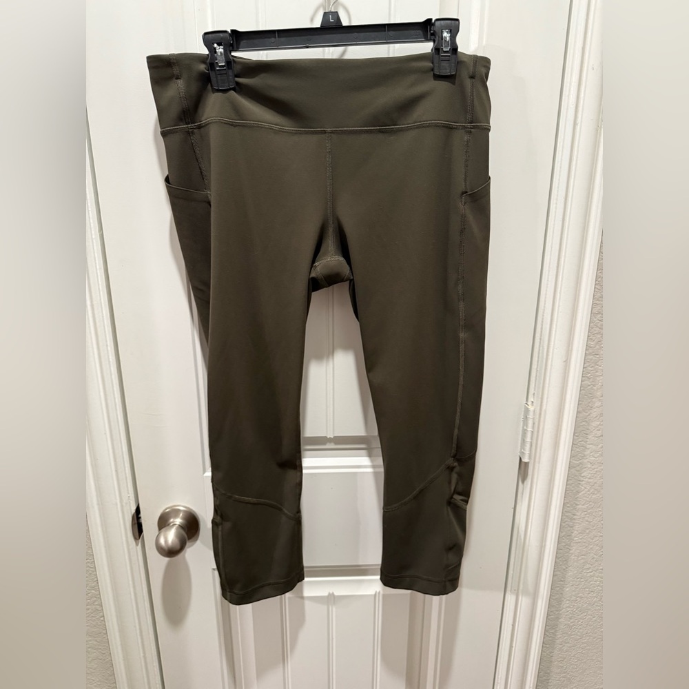 Lululemon Athletica olive green leggings